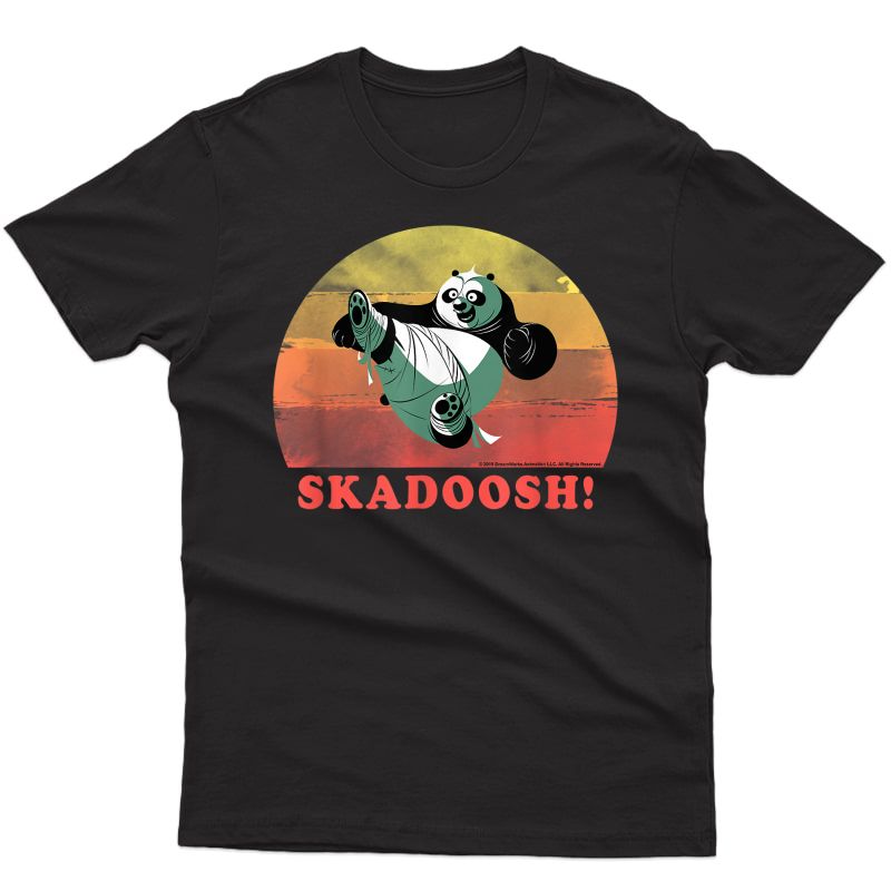 Kung Fu Panda Skadoosh! Retro Circle Portrait T-shirt